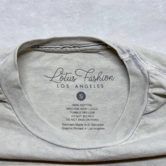 Brand‎ New! Cowboy Graphic T Shirt Light Wash Crew Neck Short Sleeve Cotton - Picture 2 of 5